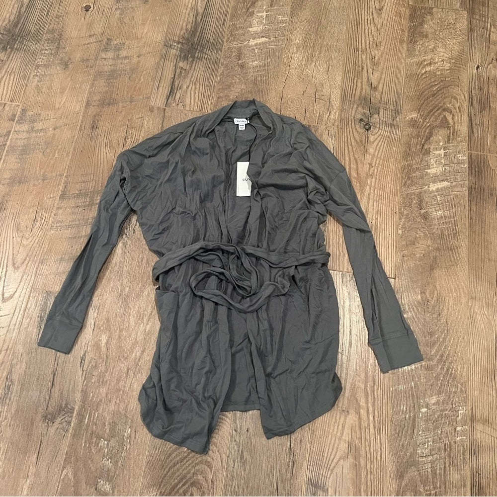 NWT Cuyana Woman’s Gray Robe Size Small-Medium