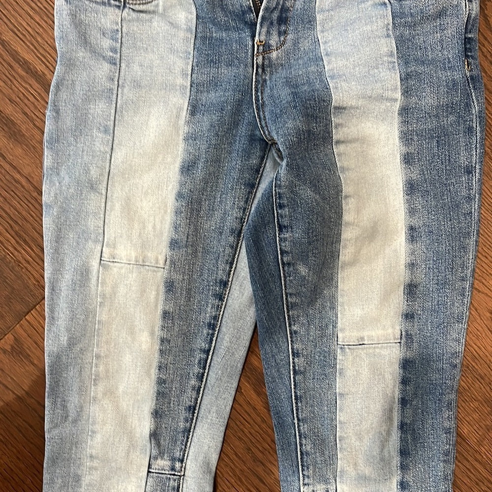 Blank NYC Size 26 Jeans