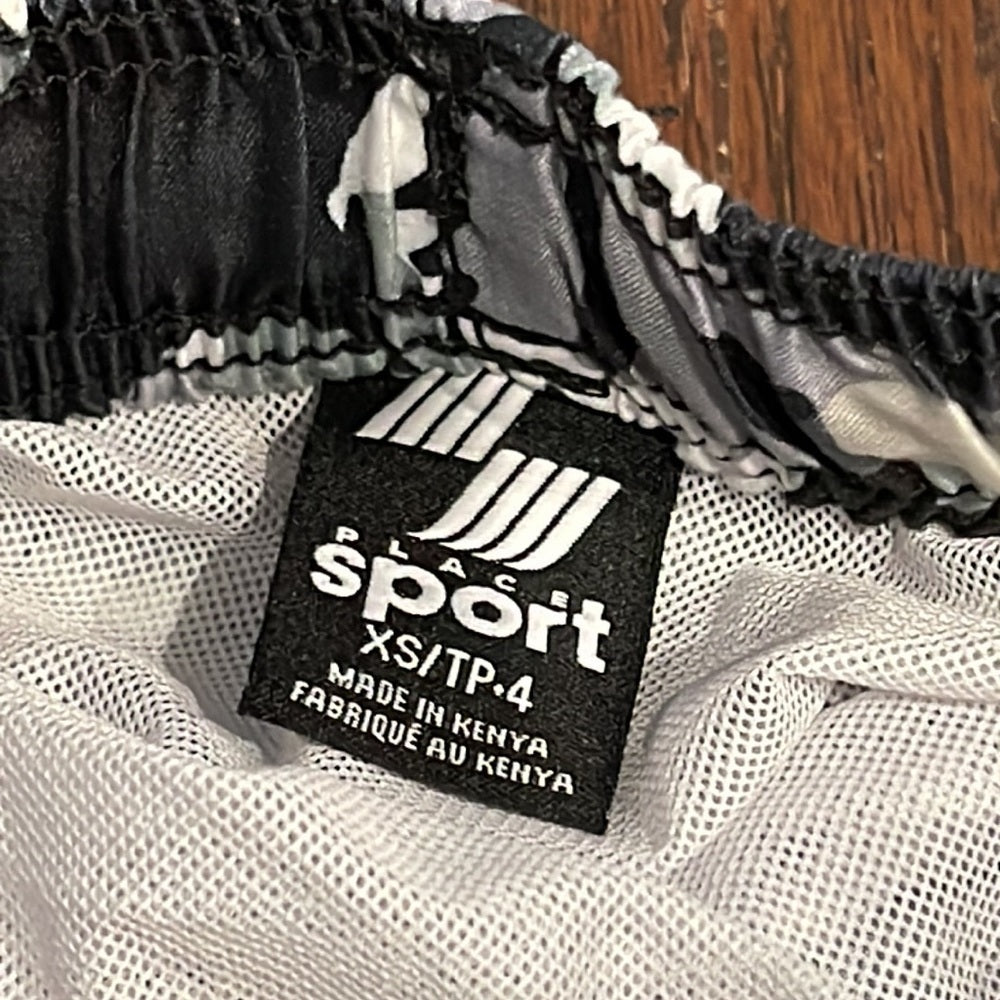 Children’s Place Black Camo Boys Bathing Suit Size XS 4