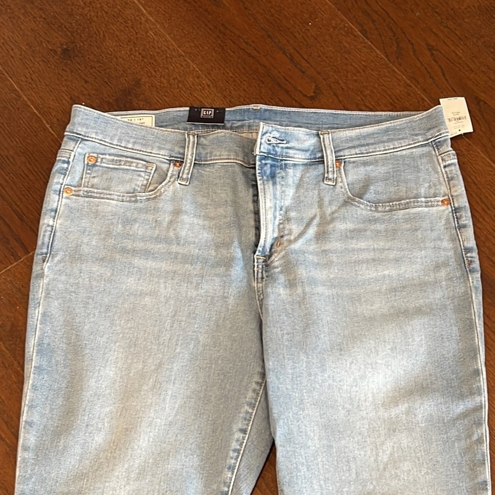 NWT Gap Tru Skinny Jeans Size 33/16P