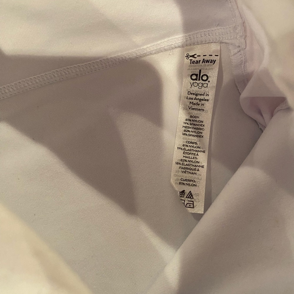 Alo Yoga Women’s White Leggings Size Medium