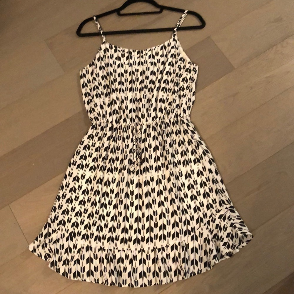 Aqua Black and White Dress Size Medium