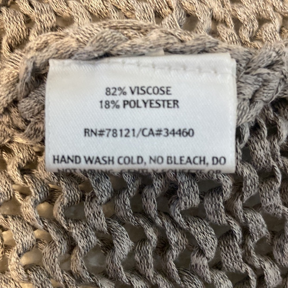Women’s Eileen Fisher vest. Grey. Size XL