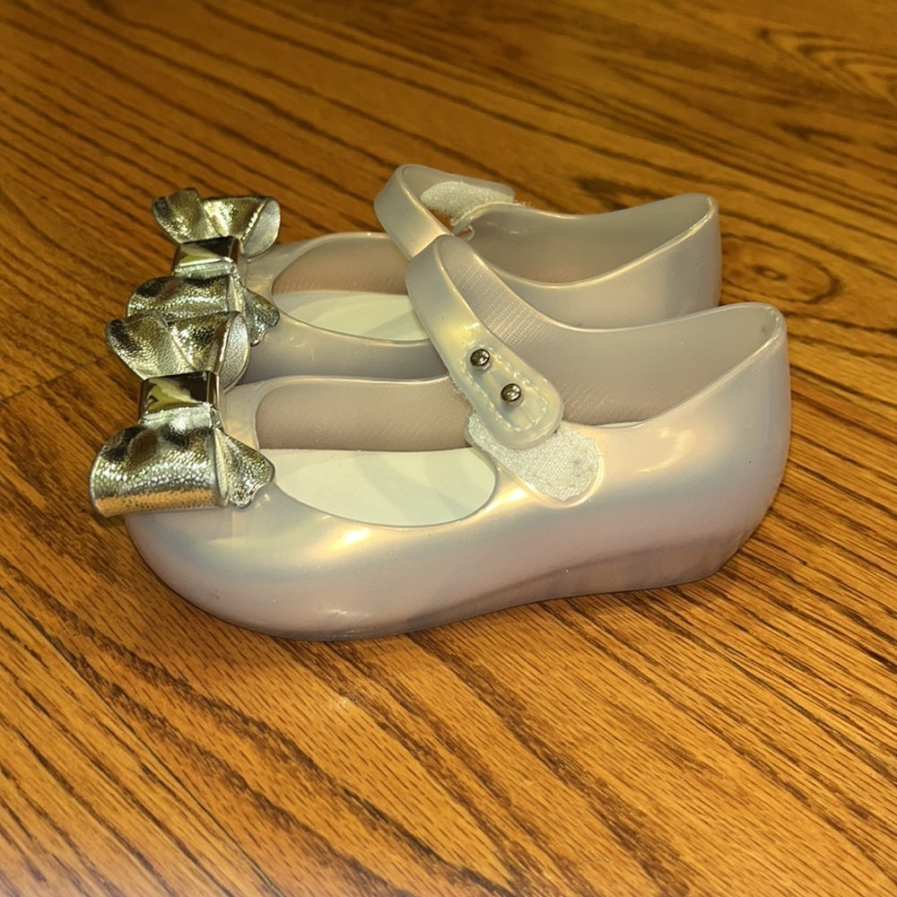 Mini Melissa Toddler Girl’s Bow Shoes Size US 7