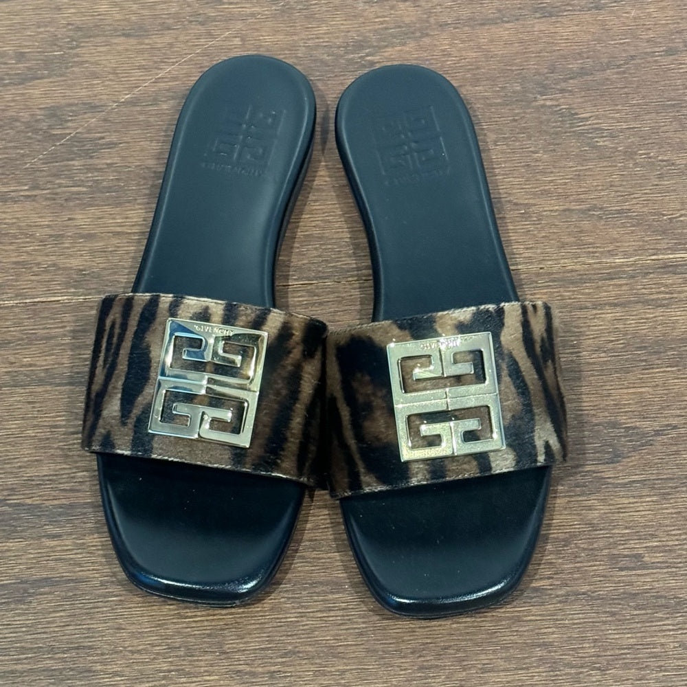 Givenchy Women’s Black/Brown 4G Flat Sandals Size 37/7