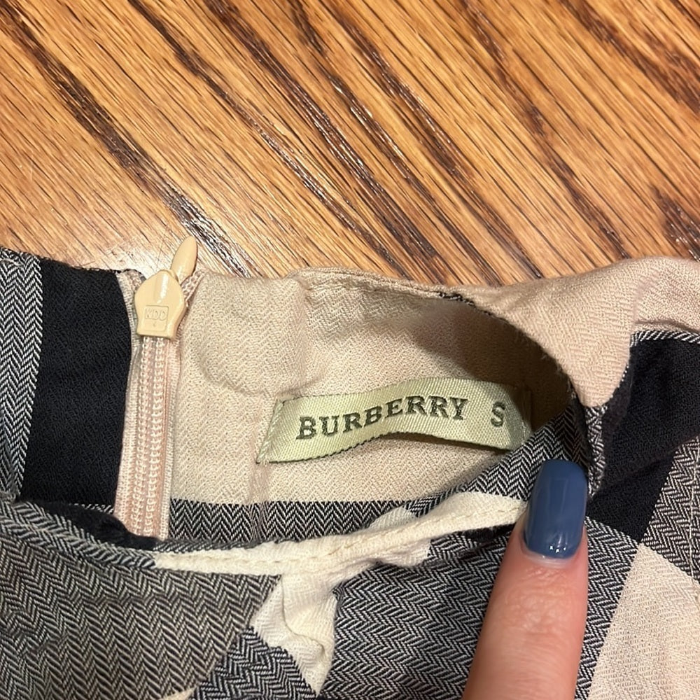 Burberry Girl’s Check Dress Size S