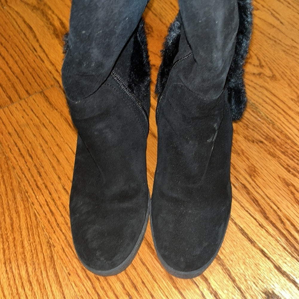 Aquatalia Woman’s Black Faux Fur High Boots Size 6