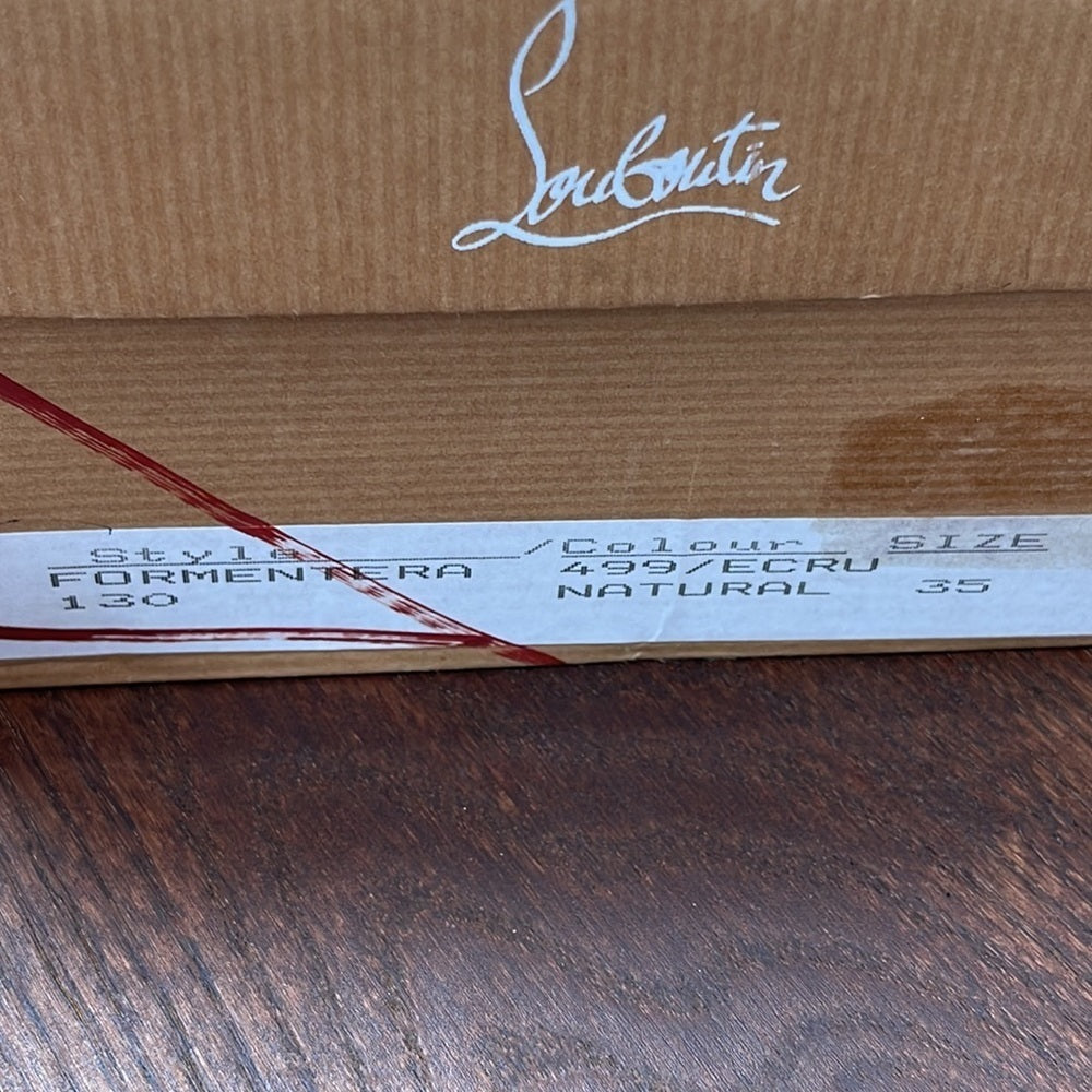 Christian Louboutin Nude Pumps Size 35/5
