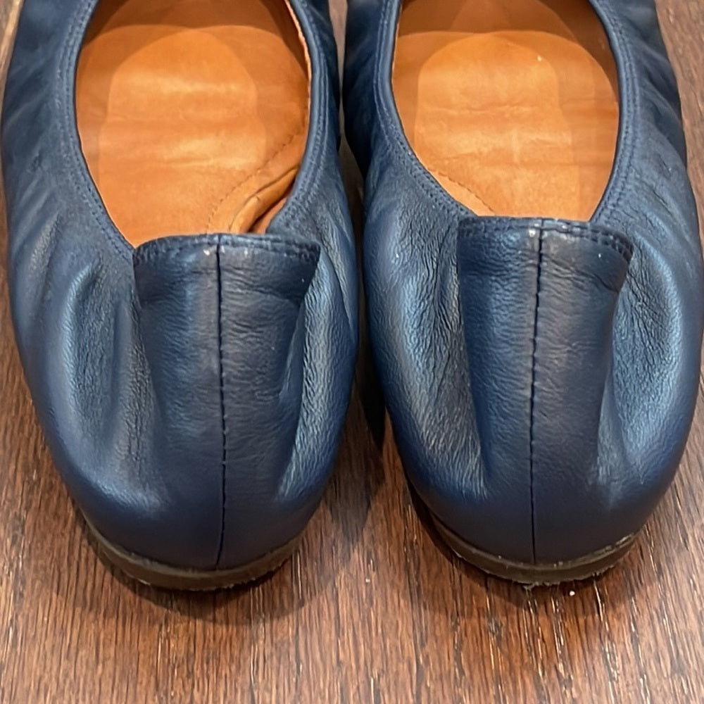 Lanvin Navy women’s Flats Size 5