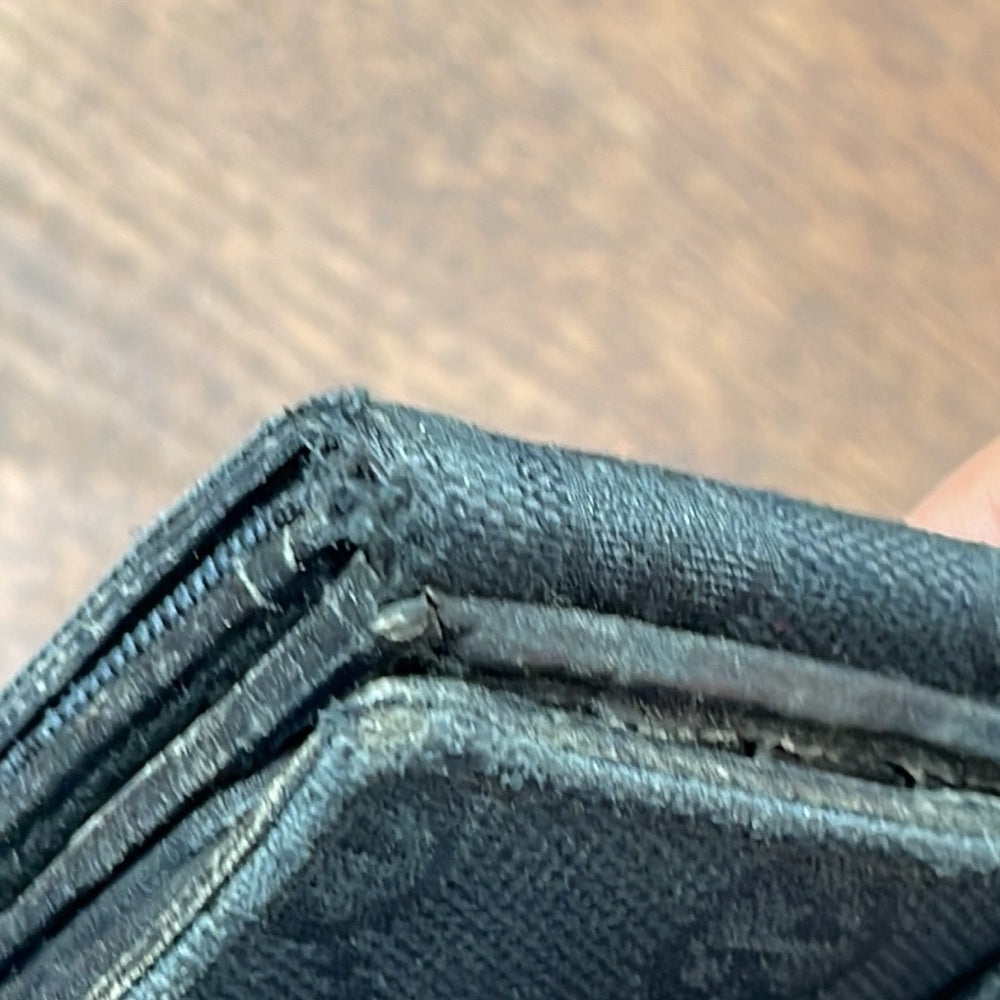 Gucci Women’s Horsebit Black Canvas Wallet
