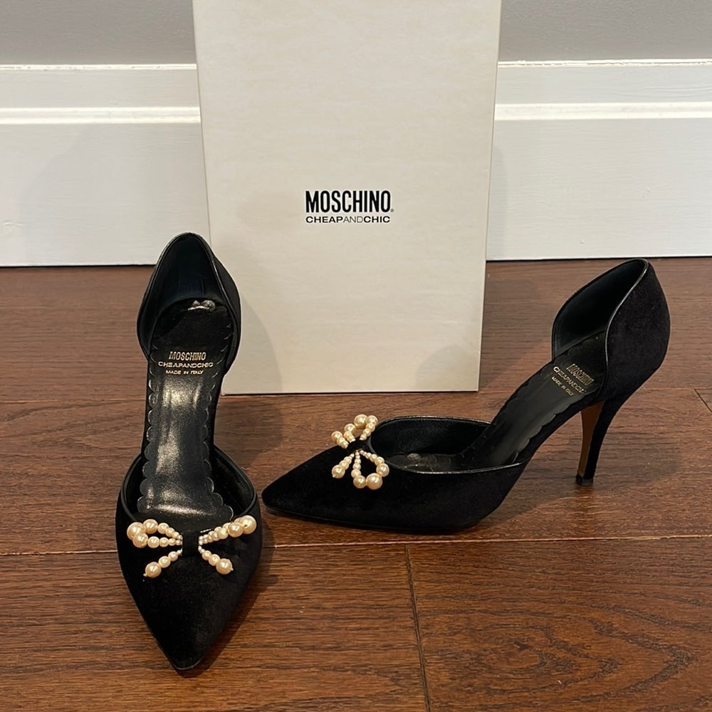 Moschino Women’s Black Suede And Pearl Heels Size 39/9