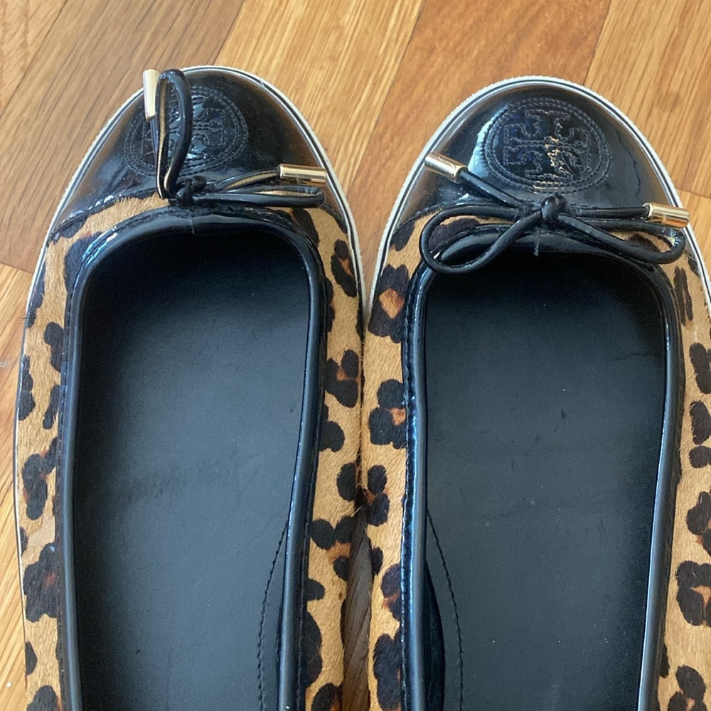 Tory Burch Women’s Brown Cheetah Print Flats With Bow Size 11