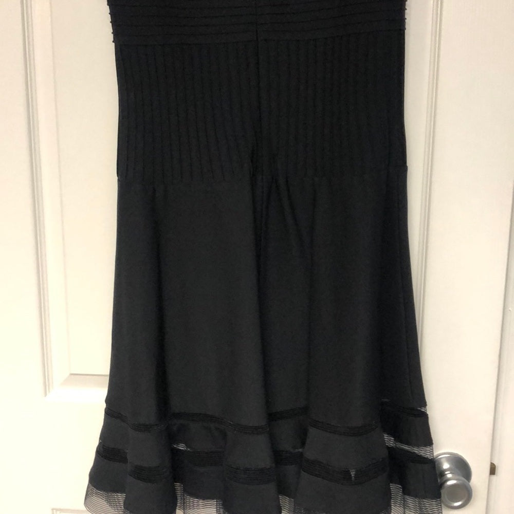 Tadashi Shoji Size M Black Knit Dress Size Medium