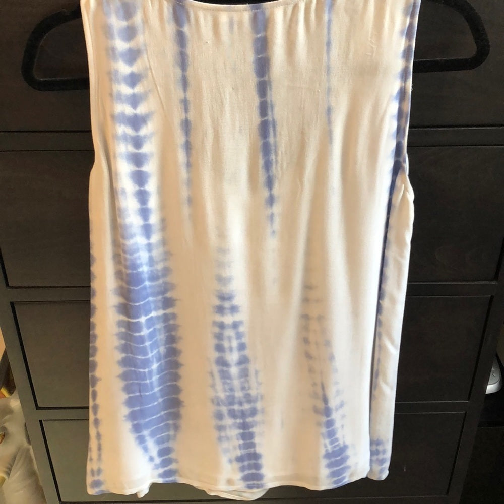 Moon and Meadow Tank Top - Size Medium