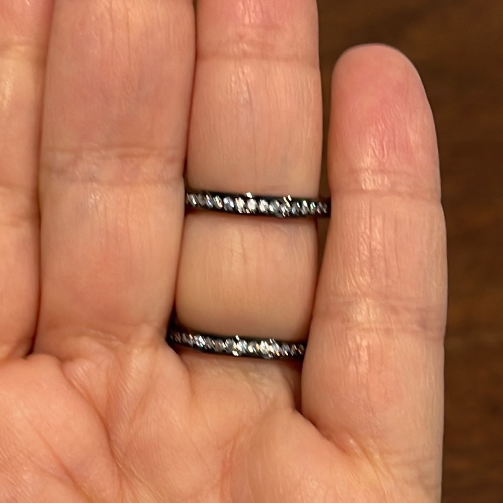 WOMEN’S Costume Black and Rhinestone Ring Size 6.75