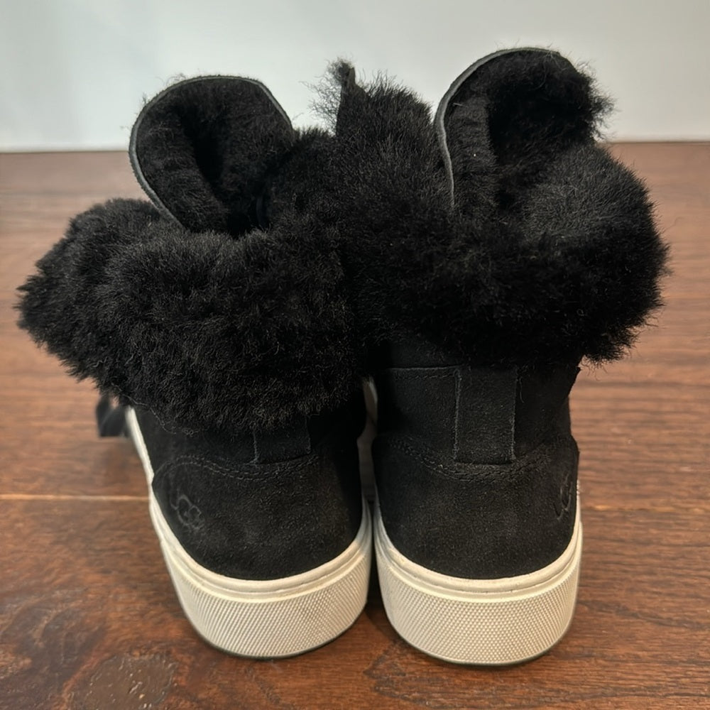 Ugg Women’s Black Lace Up Boots Size 6