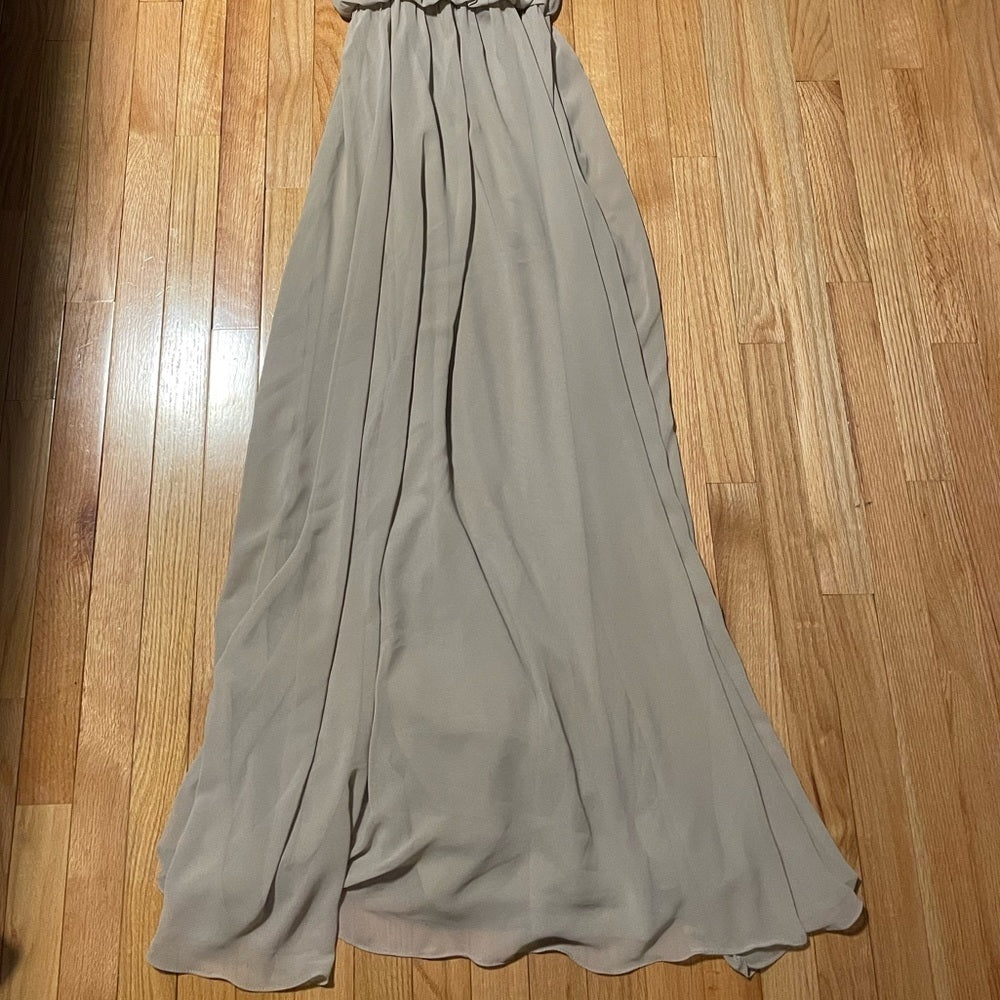 NWT Levkoff Grey Sleeveless Dress Size 6