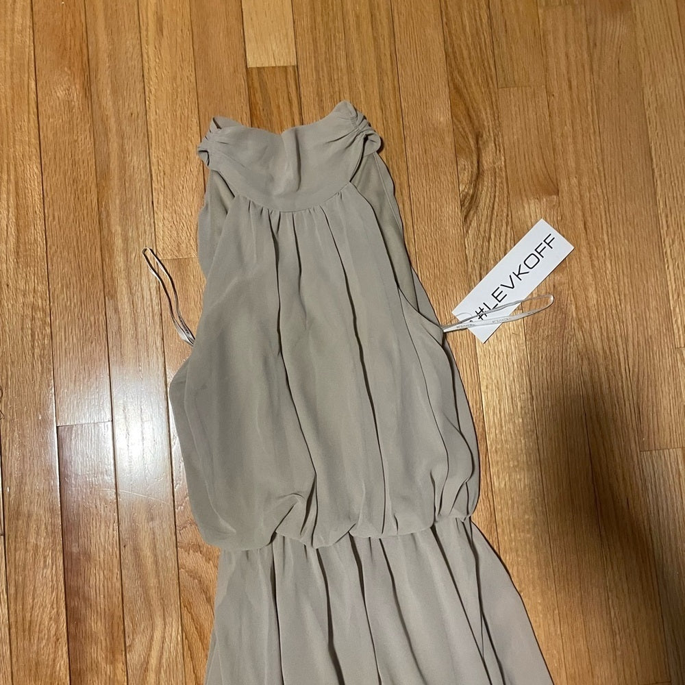 NWT Levkoff Grey Sleeveless Dress Size 6