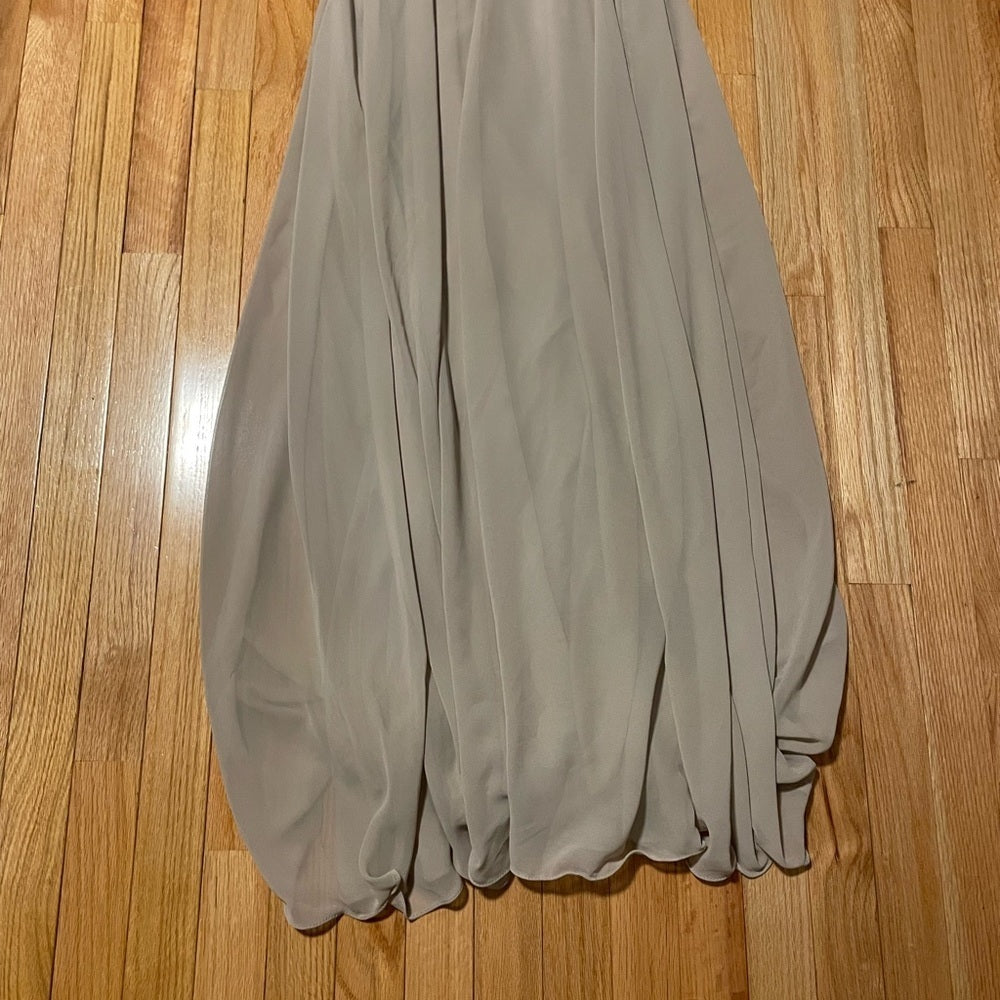 NWT Levkoff Grey Sleeveless Dress Size 6
