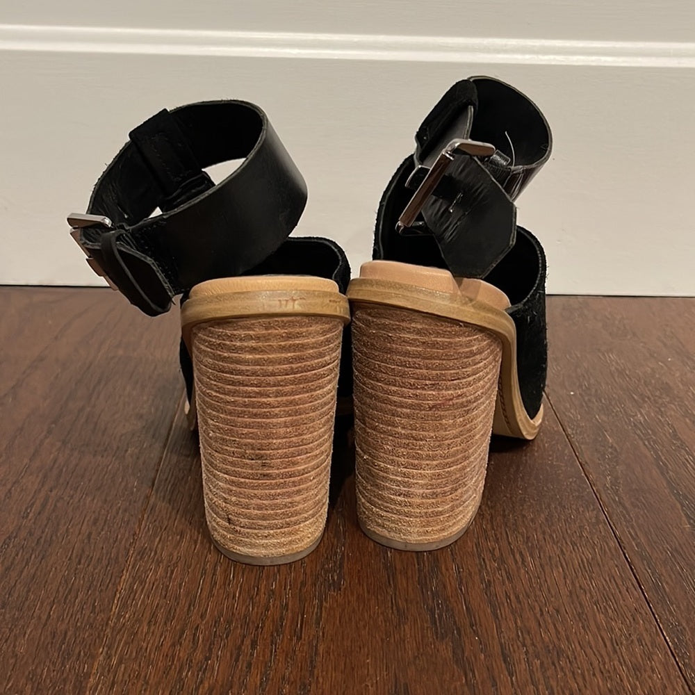 Marc Fisher Peep Toe Suede Shoes Size 7