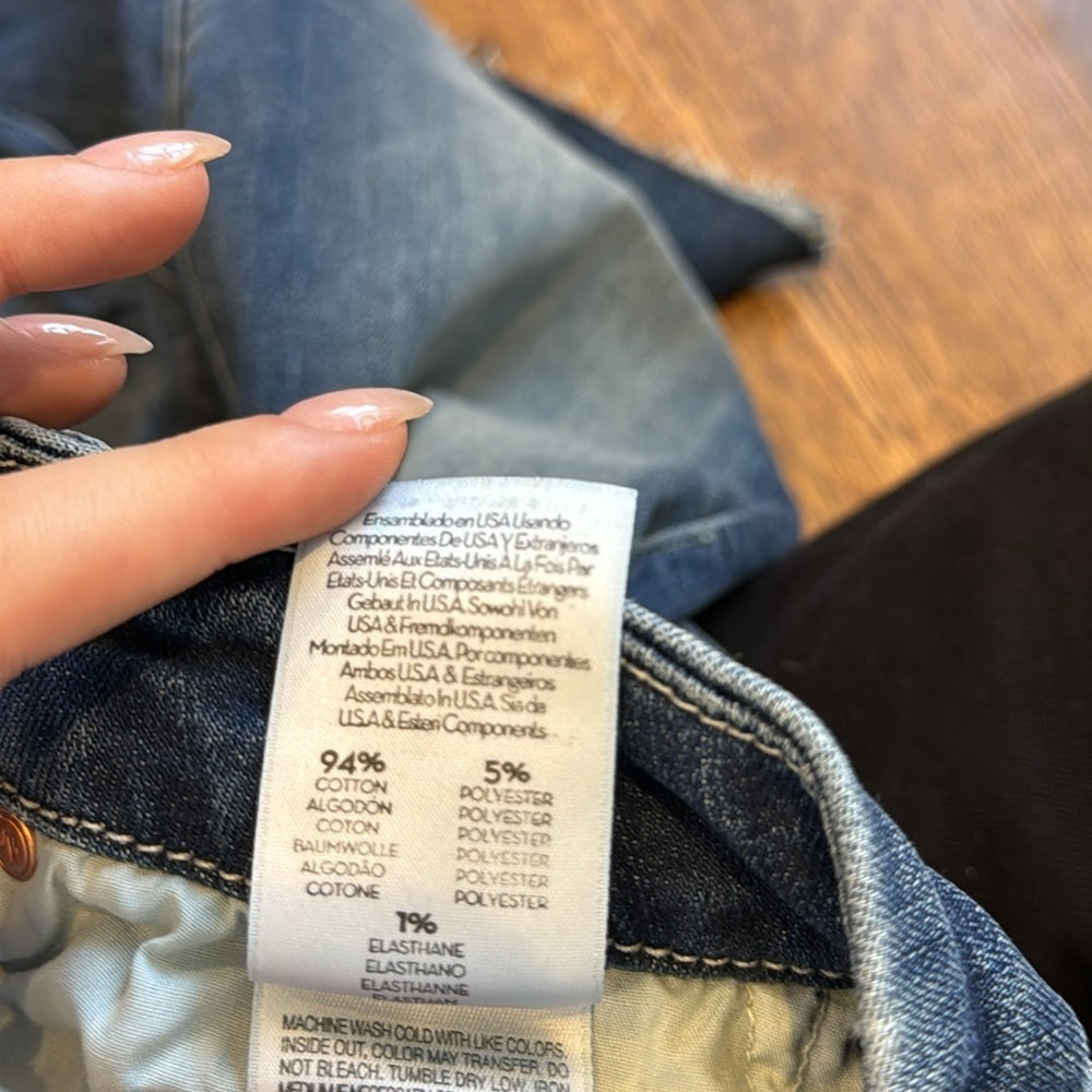 NWT Mother Women’s High Waisted Looker Ankle Fray Jeans Blue and White Size 25