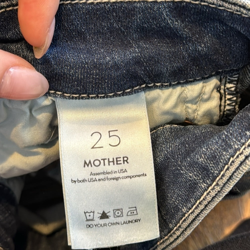 NWT Mother Women’s High Waisted Looker Ankle Fray Jeans Blue and White Size 25