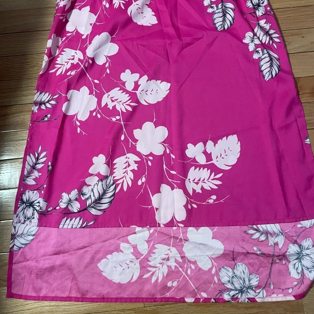 Vince Camuto Pink and White Floral Dress Size Medium