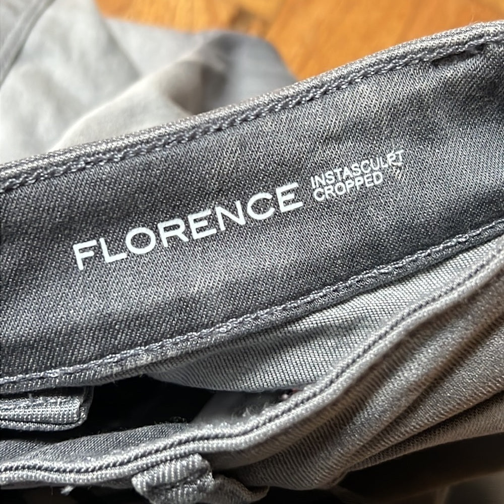 Women’s DL1961 Grey Jeans Size 27