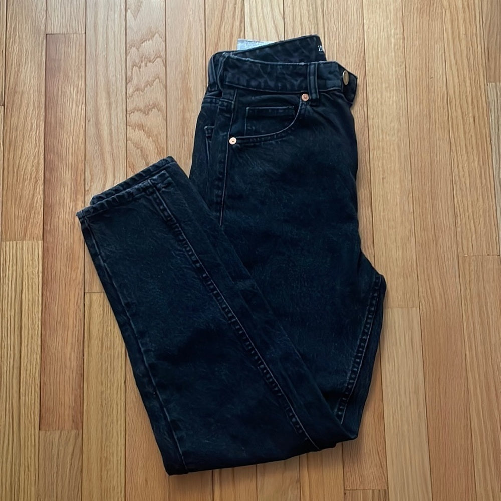 ZARA Black Denim Mom/Boyfriend Jeans Size 2