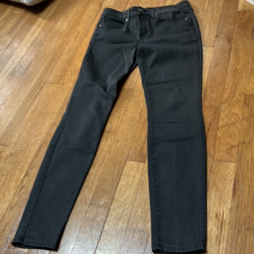 Women’s Genetic Gray Jeans Size 28