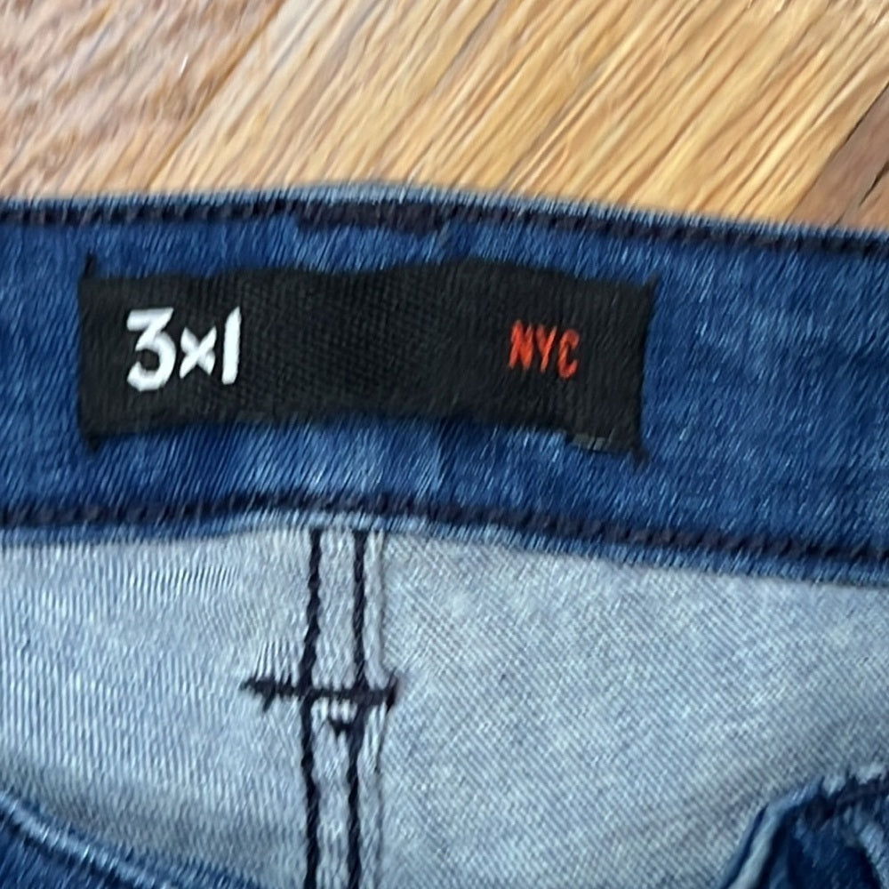 Women’s 3x1 Blue Jeans Size 28