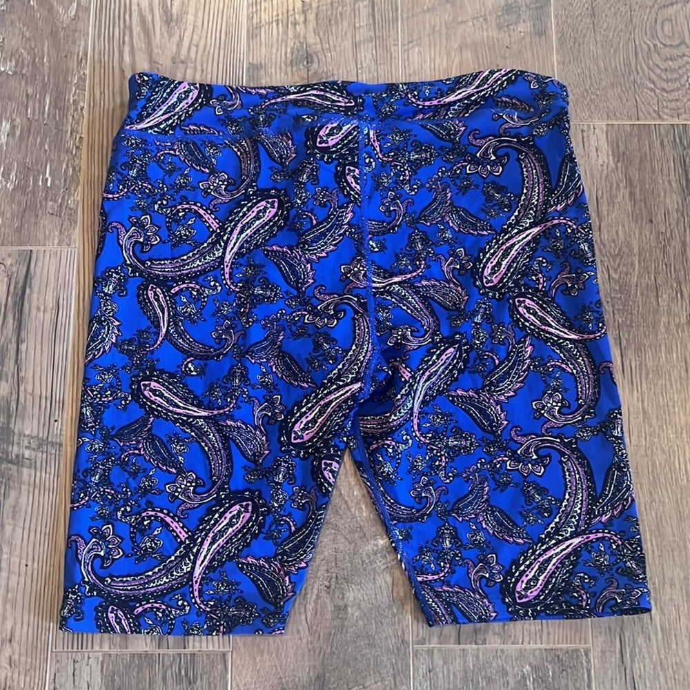 NWT Coolibar Woman’s Blue Swim Shorts With Design Size Extra Large