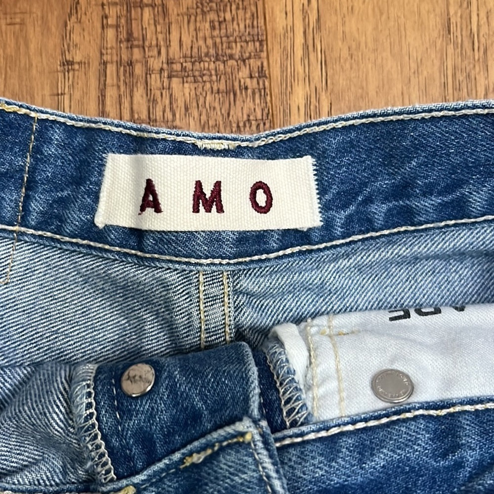 AMO Women’s Light Denim Jean Shorts Size 25