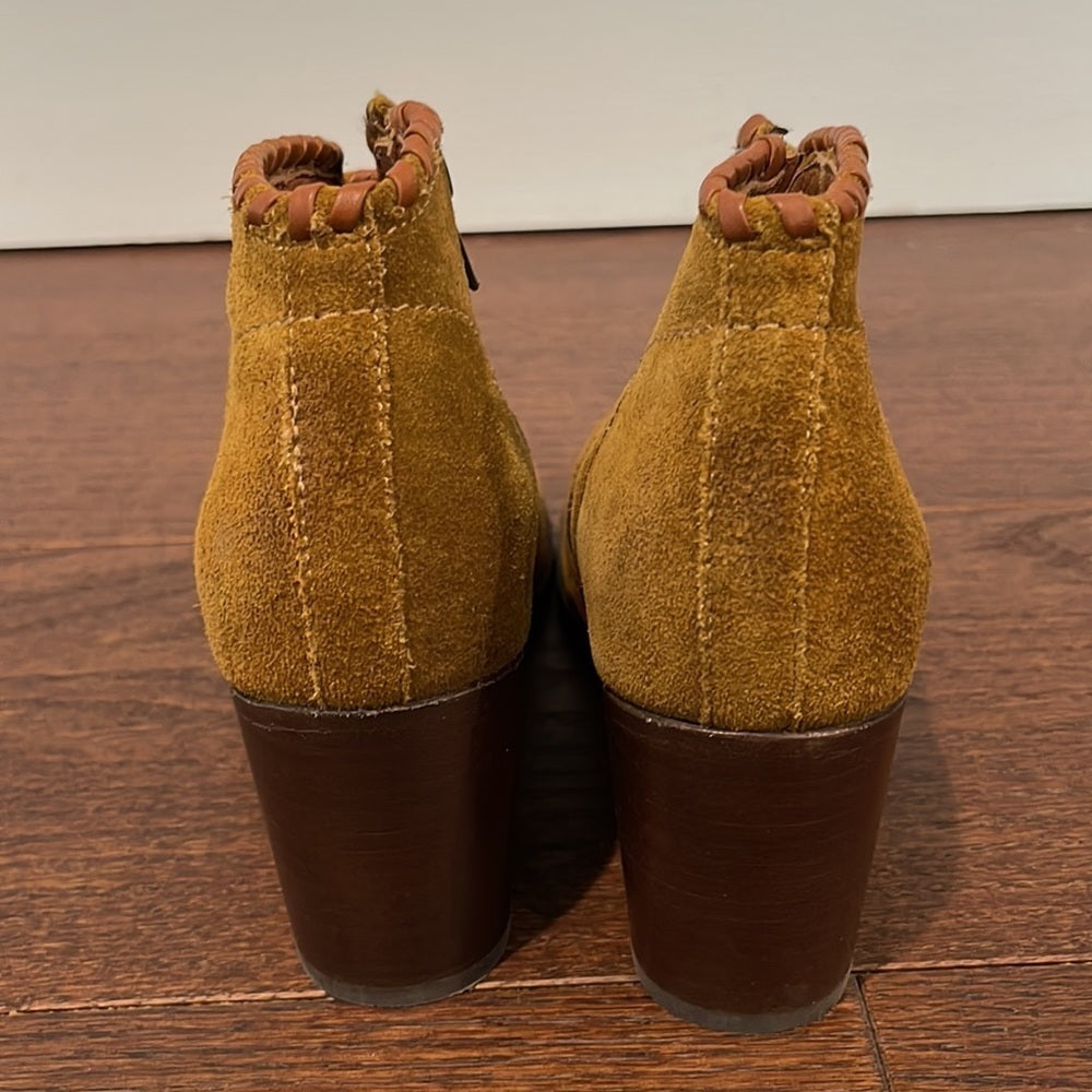 Frye Womenms Dark Mustard/Brown Booties Size 7