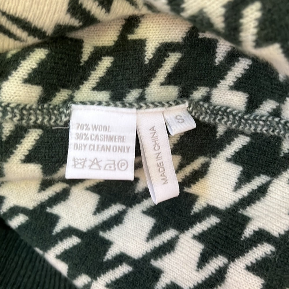 Madeleine Thompson Woman’s Printed Sweater Size S