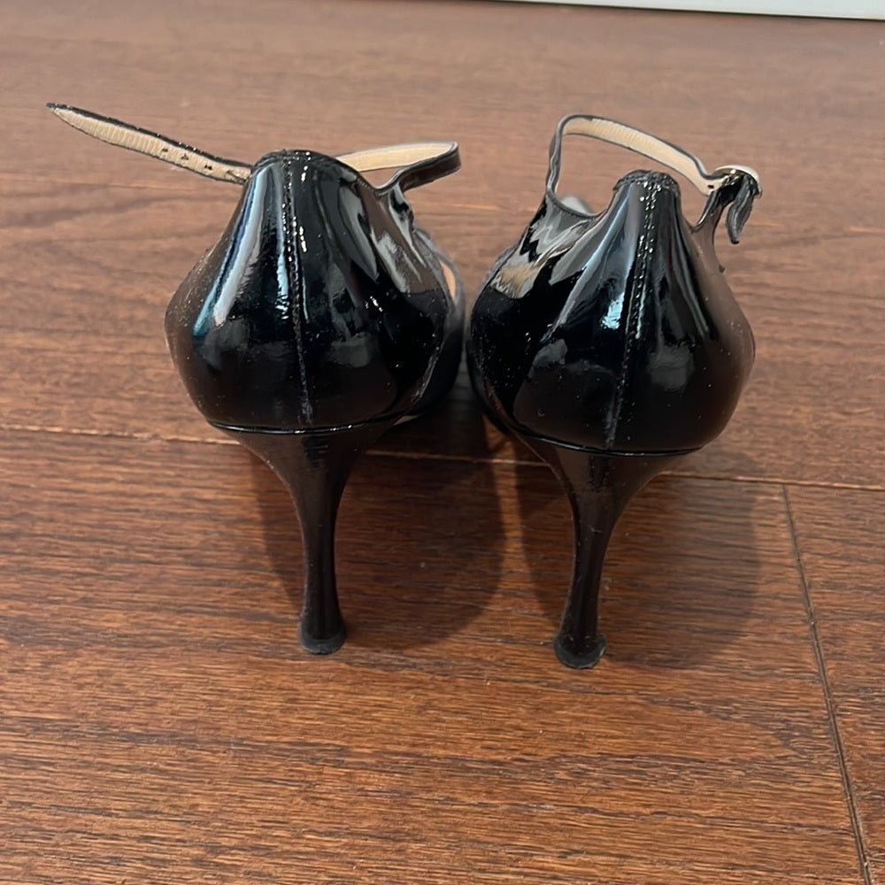 Manolo Blahnik Women’s Grey and Black Patent Mary Jane Heels Size 41/11