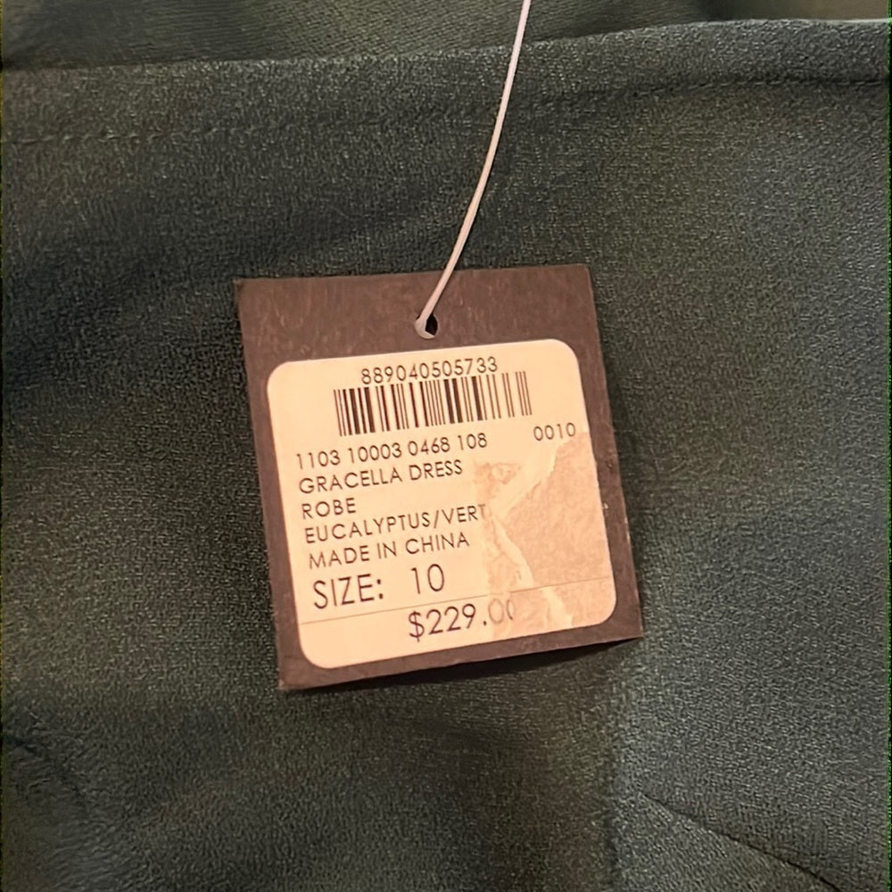NWT Club Monaco Woman’s Green Dress Size 10