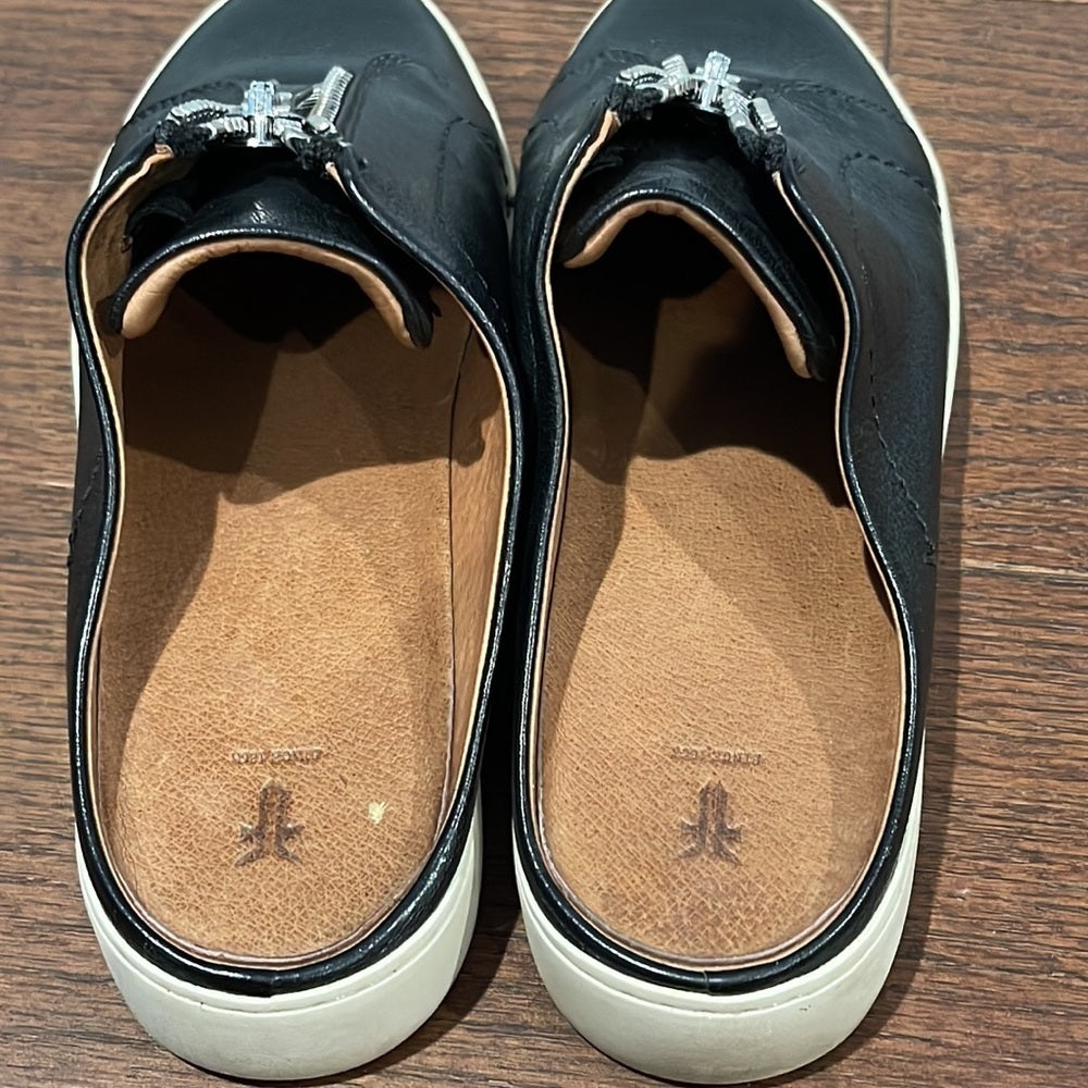 Frye Women’s Lena Zip Black Leather Slides Size 7.5