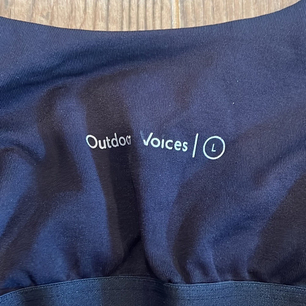 OUTDOOR Voices Woman’s Black Sports Bra Size Large