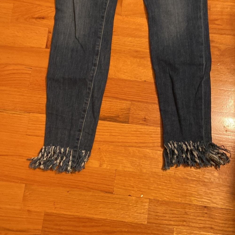 Women’s Joes jeans. Denim blue. Size 26