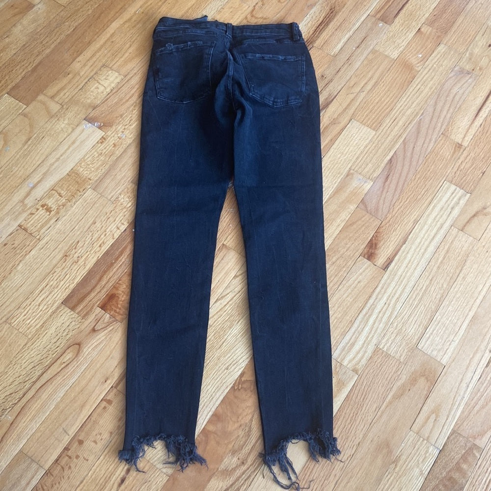 Women’s Zara jeans. Black. Size 4