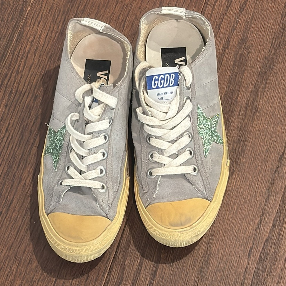 Golden Goose Women’s Grey Suede and Green Star Sneakers Size 38/8