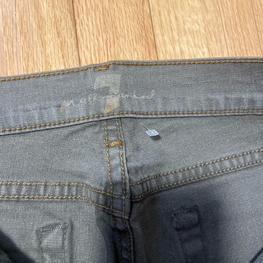 7 For All Mankind Women’s Light Grey Jeans Size 28