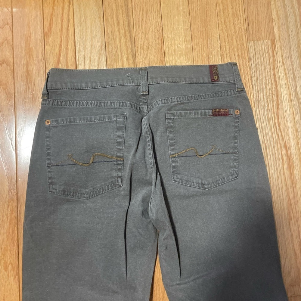 7 For All Mankind Women’s Light Grey Jeans Size 28
