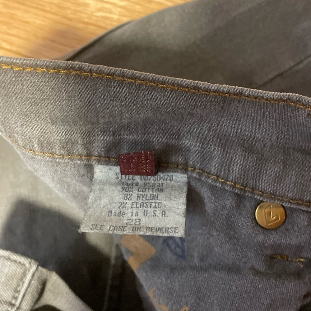 7 For All Mankind Women’s Light Grey Jeans Size 28