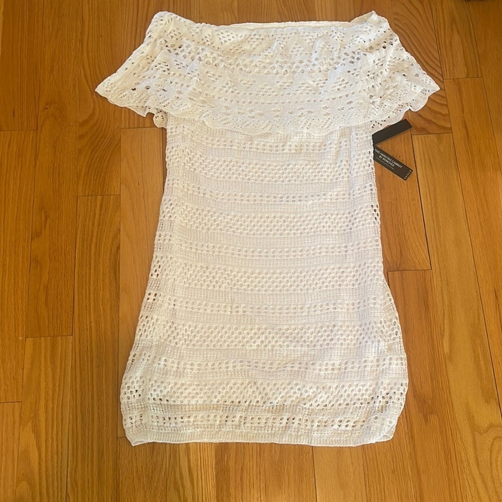 NWT Venus Women’s White Off the Shoulder Dress Size XL