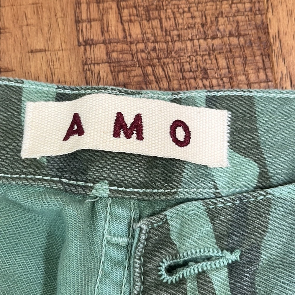 Amo Women’s Slouch Trouser Spring Camo Jeans Size 25