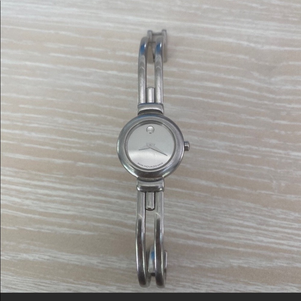 Women’s Movado Watch - NEEDS Battery
