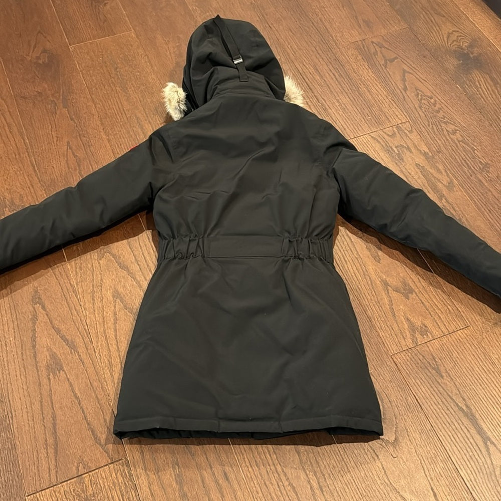 Canada Goose Women’s Black Fur Hooded Parka Size XS
