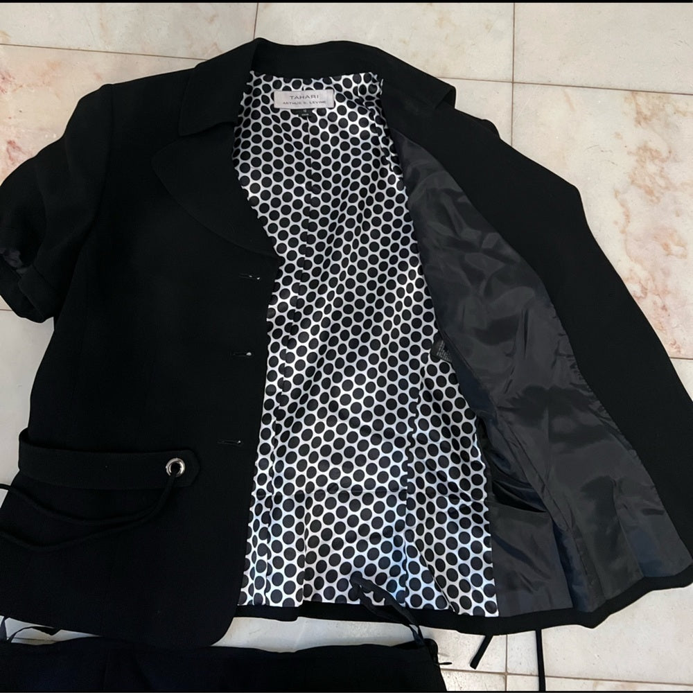 Tahari Arthur S. Levine Jacket and skirt set, size 12